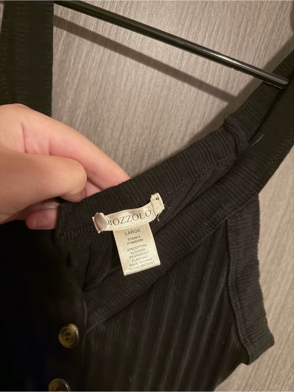 Bozzolo Black Ribbed Button-Front Crop Tank - Picture 2 of 2